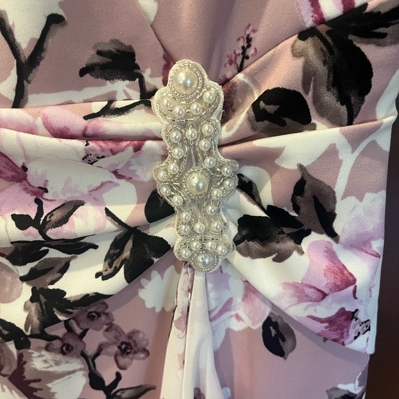 Connected Apparel Pink and Black Sheath Midi Dress - Picture 3 of 7